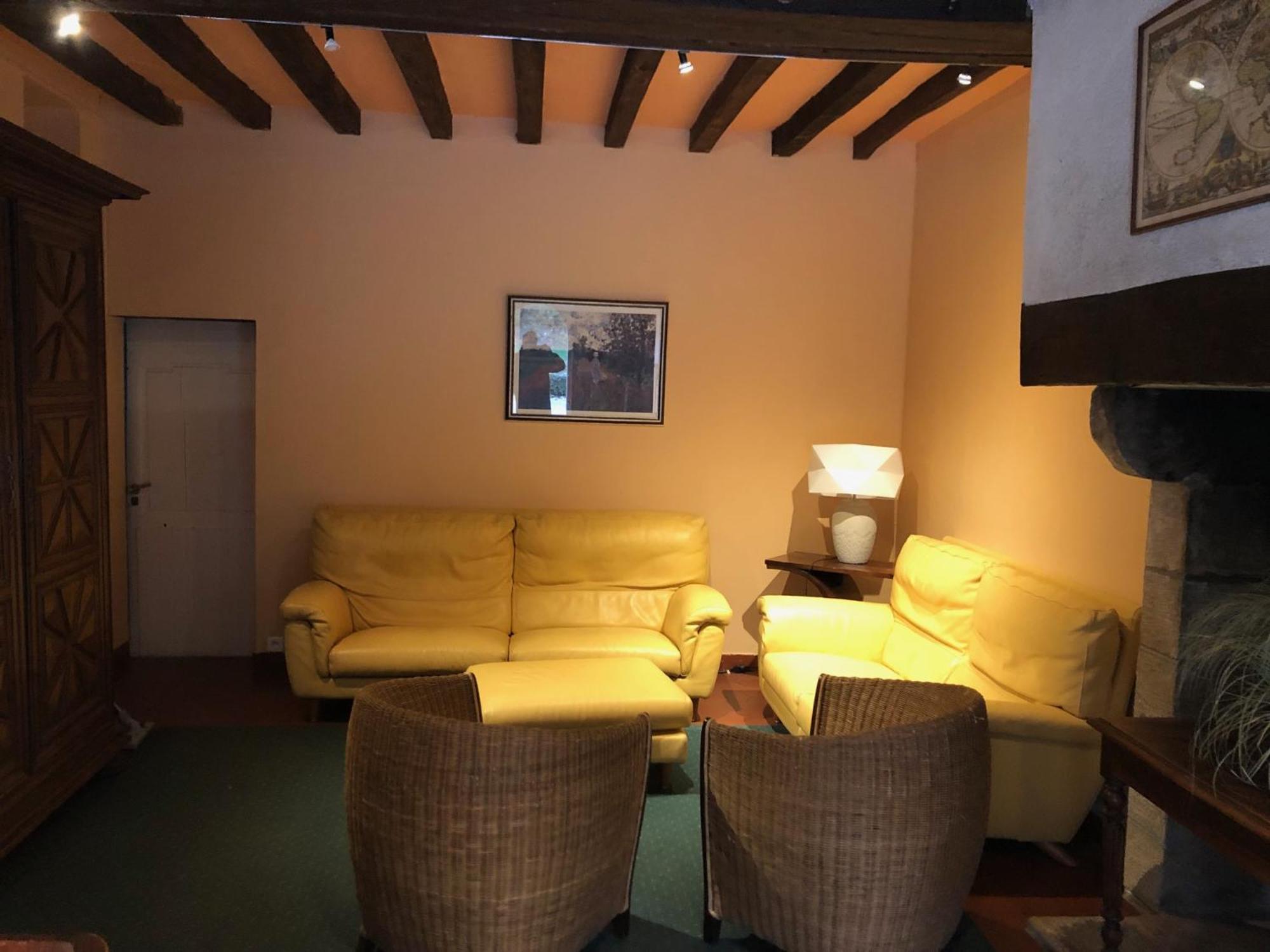 Institut Bois Robert Hotel Becon-les-Granits ภายนอก รูปภาพ